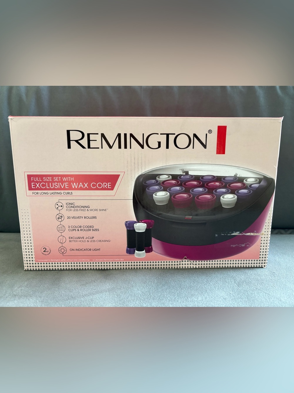 Remington Ionic Conditioning Heated Styling Set w/ 20 Velvety Rollers & J clips - Picture 3 of 5